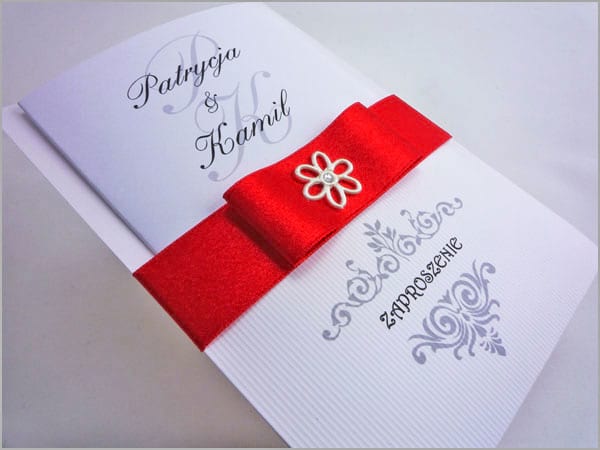 Zaproszenia na wesele z ozdobnego papieru